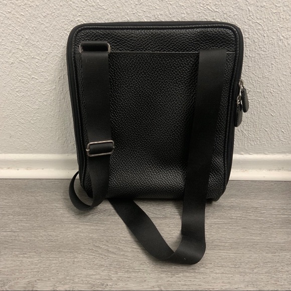 Brics Black Pebbled Leather Mens Crossbody Bag - Picture 2 of 6